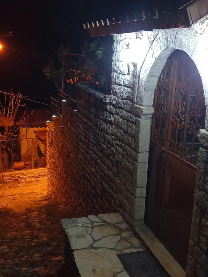Guest House Bumbli Berati Quarto foto