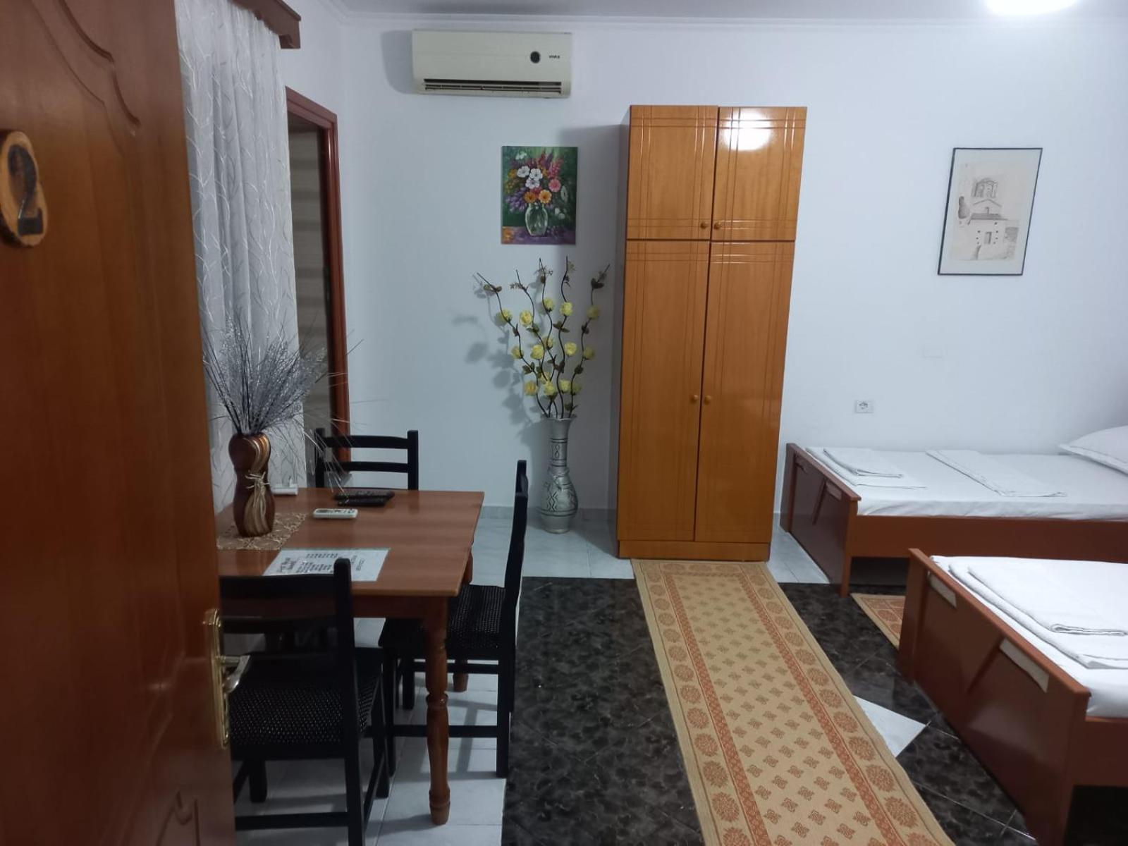 Guest House Bumbli Berati Quarto foto